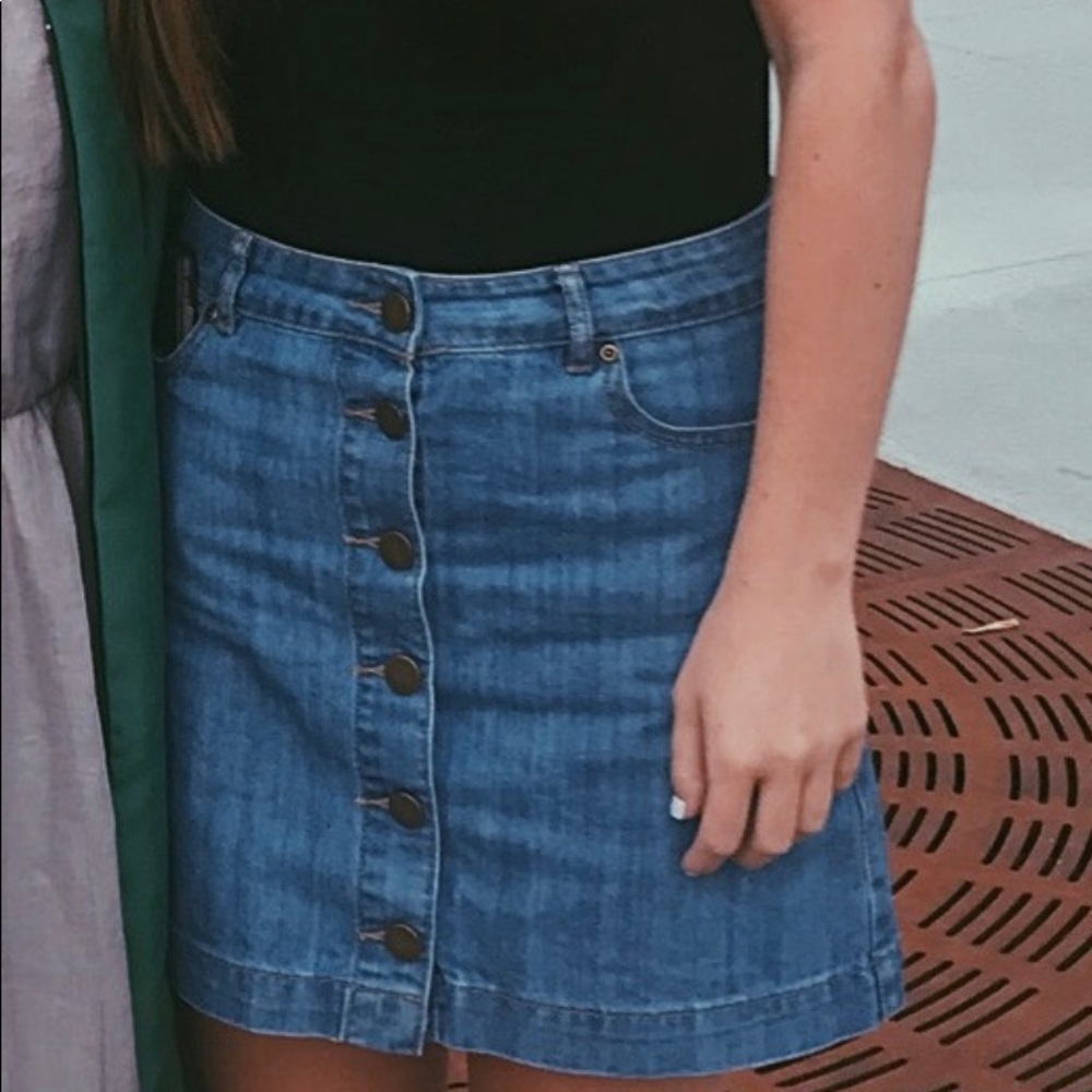Button Detailed Denim Skirt